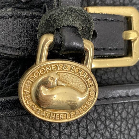 Dooney & Bourke’s signature All-Weather Leather Satchel P212 1980 Vintage - Picture 3 of 16